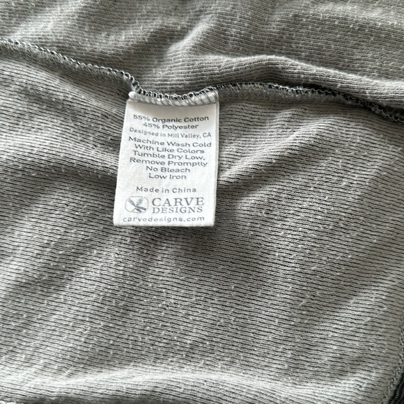 Carve cardigan, size small - Picture 4 of 5